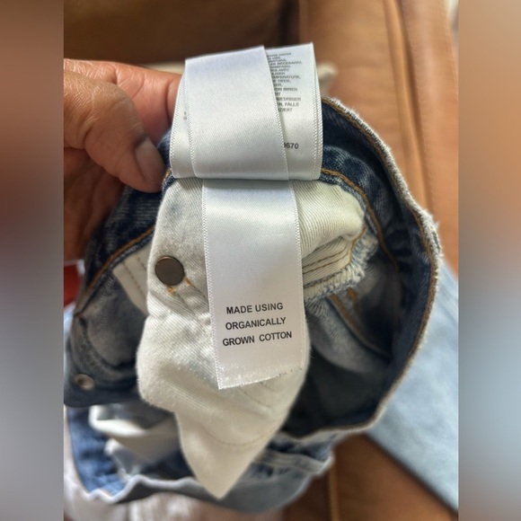 AGOLDE | straight leg frayed hem | size 26 - Picture 7 of 7